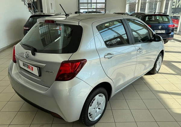 Toyota Yaris cena 37500 przebieg: 142578, rok produkcji 2015 z Częstochowa małe 497